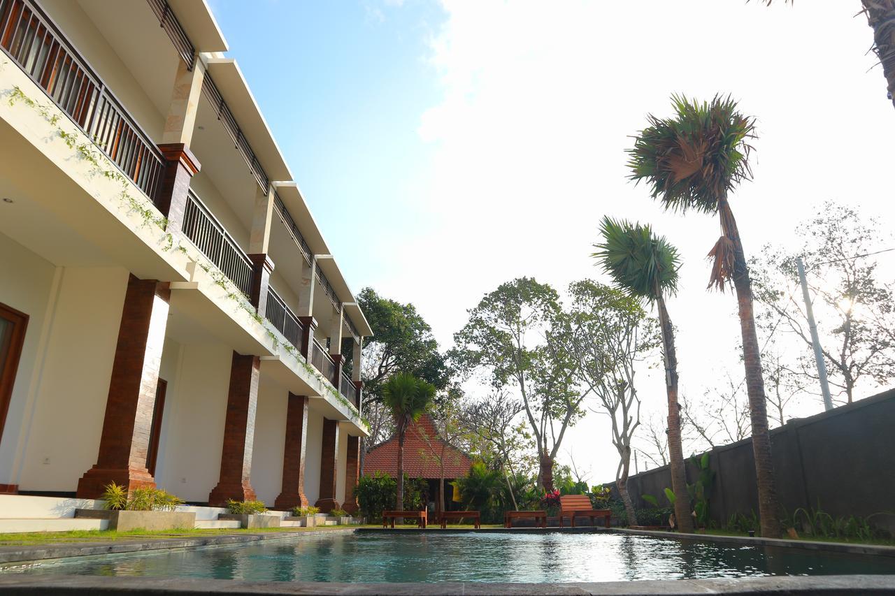 Seno Guesthouse & Cafe Uluwatu  Exterior photo