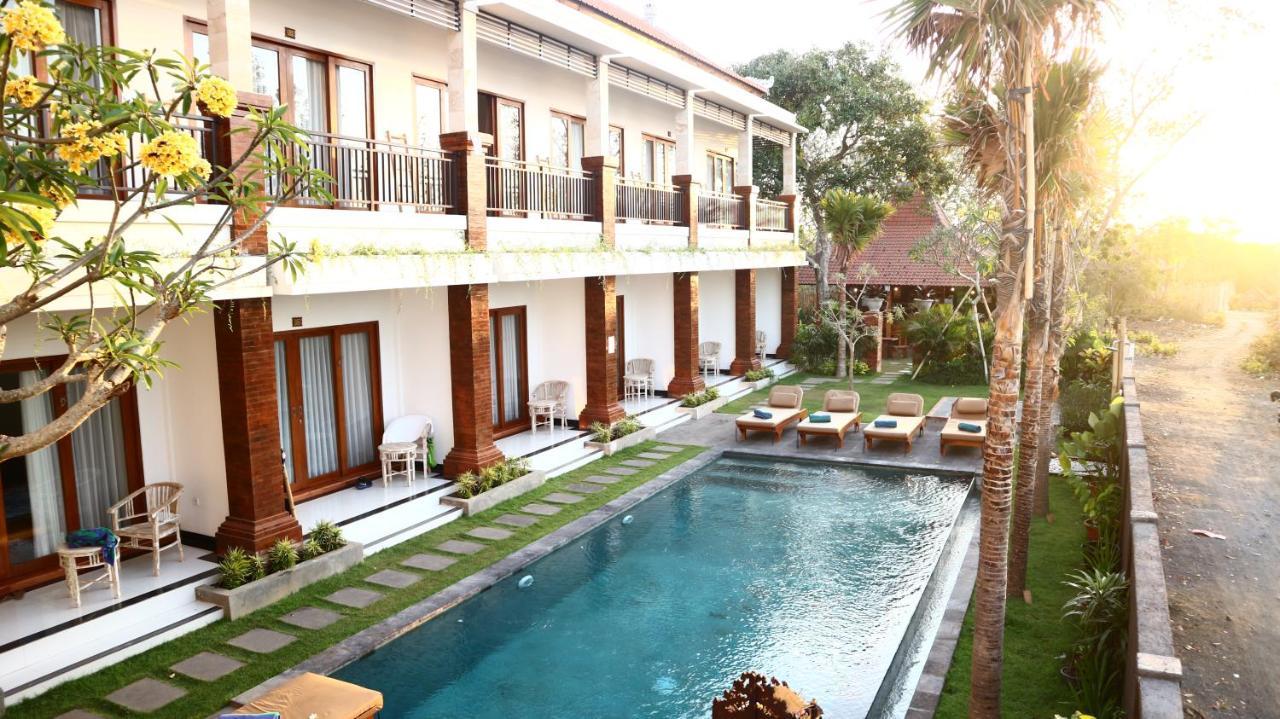 Seno Guesthouse & Cafe Uluwatu  Exterior photo