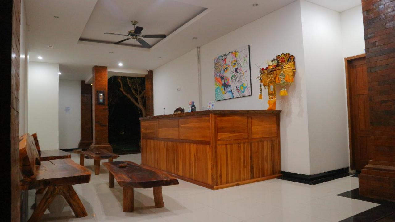 Seno Guesthouse & Cafe Uluwatu  Exterior photo